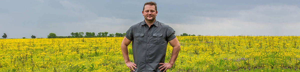 Texas Beekeeper Toby Vyvjala